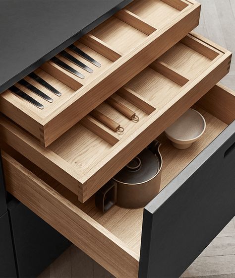 wooden drawers in cabinet-maker quality that fit with your IKEA kitchen New Kitchen Cabinet Doors, Makeover Kitchen Cabinets, Van Organization, Ikea Interior, Kitchen Cabinet Organizer, Main Kitchen, Makeover Kitchen, Cabinets Makeover, Cabinet Detailing