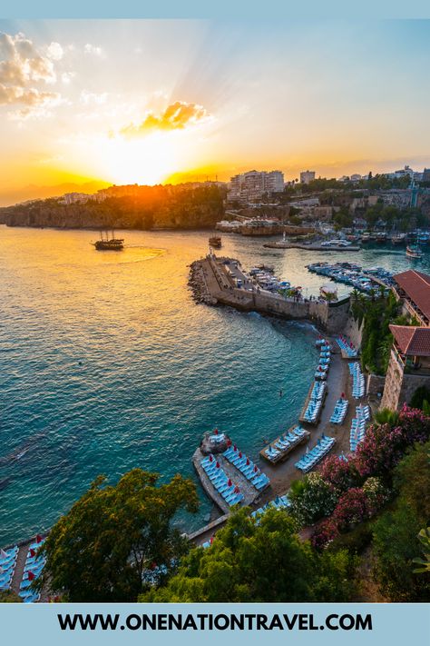 Tourism Marketing, Landscape Photography Nature, Hagia Sophia, Travel Activities, Ancient Ruins, Istanbul Turkey, Antalya, Summer House, Breathtaking Views