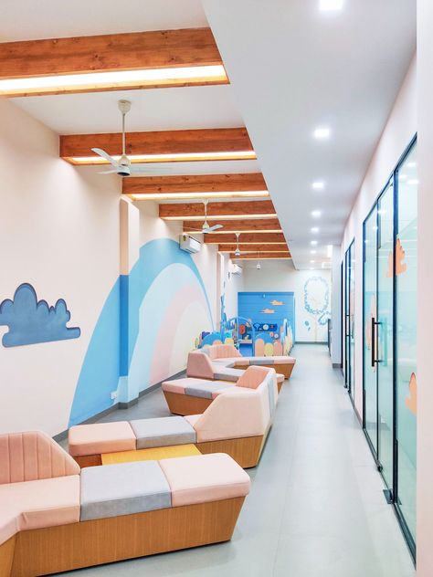 Apollo Cradle Pediatrics Clinic - Healthcare Snapshots Pediatric Exam Room, Hospital Waiting Area, Healthcare Snapshots, Children Hospital Design, Children's Clinic, Healthcare Interior Design, Clinic Interior, Office Waiting Rooms, Healthcare Architecture