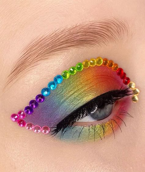 crystal eye make up, crystal eye embellishment, makeup trends 2022, runway makeup trends 2022, spring 2022 makeup trends, runway makeup artist, beauty trends 2022, spring makeup looks 2022, makeup trends 2022 spring, eyeshadow makeup trends 2022 Pride Rhinestone Makeup, Rainbow Gem Makeup, Rainbow Rhinestone Makeup, Pride Make Up, Makeup Looks 2022, Makeup Trends 2022, Rainbow Makeup Ideas, Rainbow Makeup Looks, 2022 Makeup Trends