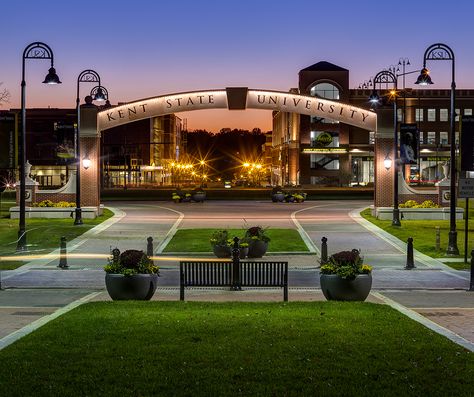 Esplanade to downtown Kent! Kent State University Aesthetic, Kent University, University Of Kent, Usa University, Campus Design, Gate Ideas, Kent State University, Kent State, Residence Hall