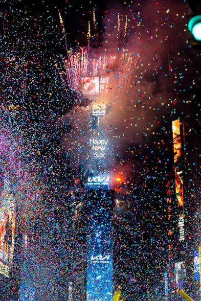 New Year's Eve Times Square ball drop celebration photos New Year’s Aesthetic, New York New Years Eve Aesthetic, New Year’s Day Aesthetic, Nyc New Years Eve Aesthetic, New Years Ball Drop Aesthetic, New Year’s Eve Lock Screen, New Year’s Eve New York, New Years 2024, New Year Ball Drop