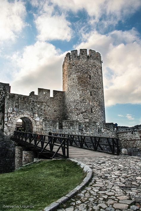 Nevena Uzurov - Belgrade,Kalemegdan Fortress, Serbia Belgrade Photoshoot, Manor Houses, Armors, Manor House, Macedonia, Tower Bridge, Slovenia, Serbia, Castle