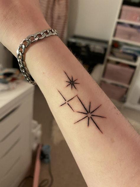 Ebb And Flow Tattoo, Flow Tattoo, Star Tattoo, Ebb And Flow, Star Tattoos, Leaf Tattoos, Maple Leaf Tattoo, Tatting, Tattoos