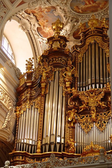 Passau Organ, reminds me of my brother Brandon who owns a company (one of the last) that builds, tunes, voices, installs et al this type of amazing instrument (instrument doesn't fit for some reason, it's like a thousand instruments) Organ Music, Pipe Organ, Cathedral Architecture, Sacred Architecture, Cathedral Church, Church Architecture, Place Of Worship, Beautiful Architecture, Beautiful Buildings