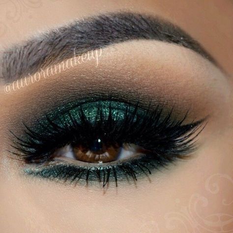 Bridal Eyes, Green Smokey Eye, Formal Makeup, Green Makeup, Affordable Makeup, Glitter Force, Eye Makeup Art, Makeup For Green Eyes, Glitter Eyeshadow