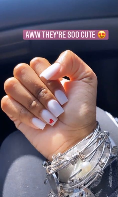 Short Box Acrylic Nails, Short Acrylic Nail Designs Square Simple, Box Nails Short, Back Too School Nails, White Shirt Acrylic Nails, Cute Simple Short Acrylic Nails, Short Acrylic Nails For School, Birthday Nail Ideas Acrylic Short, Short Acrylic Nails Square Simple