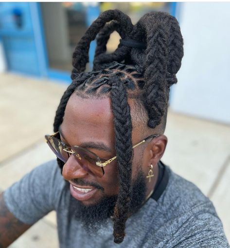 Loc Updo Styles For Men, Dread Ponytail Hairstyles Men, Locs Hair Styles For Men, Pineapple Dreads Hairstyle Men, High Top Dread Styles For Men, Men Dread Styles Updo, Loc Updo For Men, Top Dreads Men, Dread Updo For Men