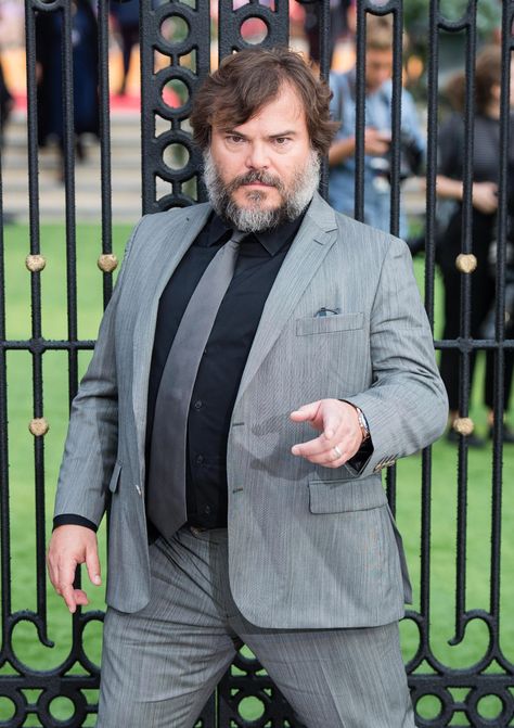 Jack Black Wallpaper, Big Guys In Suits, Fat Anatomy, Normal Poses, Japan Bed, Black Tie Outfits, Fat Guy Fashion, Plus Size Male, Tenacious D