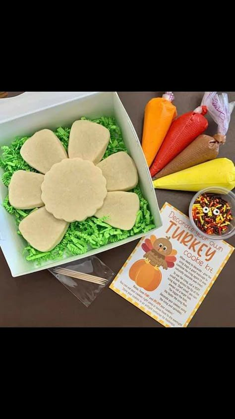 Cookie Kits, Fall Cookie Box Ideas, Thanksgiving Cookie Box Ideas, Thanksgiving Treat Boxes, Fall Cookie Kit Ideas, Diy Halloween Cookie Kits, Fall Cookie Sets, Fall Cookie Decorating Kits, Halloween Cookie Kits