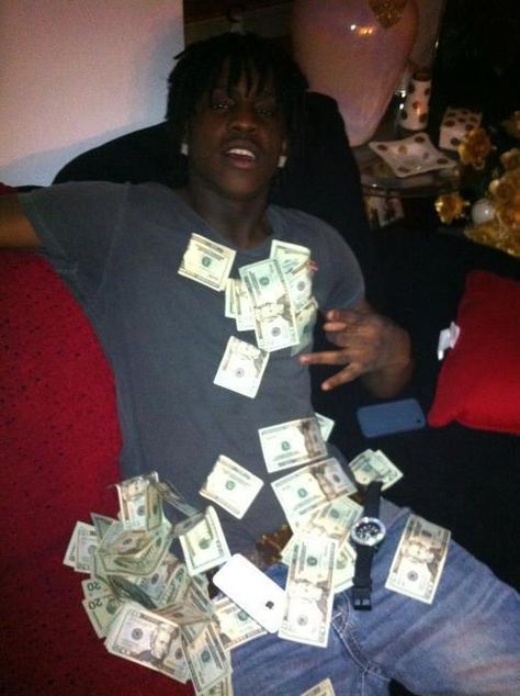 Sosa Chief Keef Pfp, Chief Keef Wallpaper, Dru Hill, Glo Girl, Swag Pics, 2013 Swag Era, House Villa, Chief Keef, Rap Aesthetic