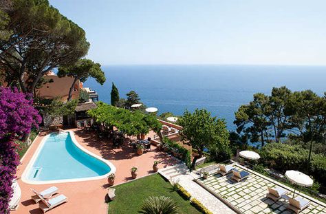 25 Amazing Hotels With Eye-Popping Views – Fodors Travel Guide Capri Italia, Capri Island, Isle Of Capri, Small Luxury Hotels, Capri Italy, Design Hotel, Beautiful Hotels, Boutique Hotels, Hotels Design