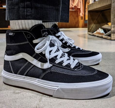 Vans Old Skool High, High Top Vans, Vans High Top Sneaker, Vans Sk8, Vans Old Skool, Old Skool, Vans Old Skool Sneaker, Vans Sneaker, Top Sneakers