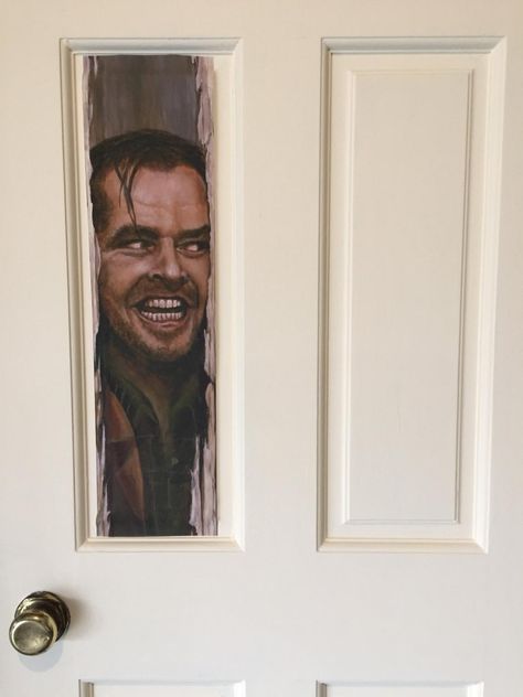 Here's Johnny The Shining, The Shining Jack Nicholson, The Shining Jack, Movie Party Decorations, Movie Core, Horror Crafts, Hallowen Party, Fiesta Halloween, Here's Johnny