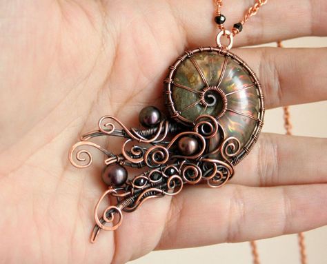 Keeper of Black Pearls by Bodza on DeviantArt Ammonite Jewelry, Wire Jewelery, Wire Wrapped Jewelry Diy, Wire Jewelry Making, Bijoux Fil Aluminium, Black Pearls, Wire Jewelry Designs, Wire Wrapping Stones, Diy Wire Jewelry