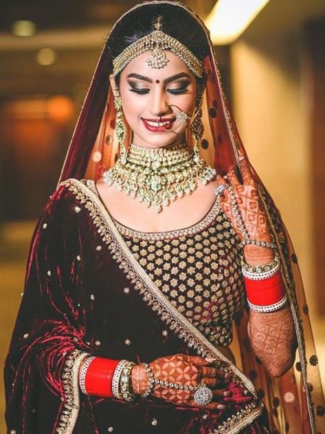 Sabyasachi Top Indian Wedding Jewelry Trends 2019 Styles Large Nosering Indian Bride Poses, Indian Bride Photography Poses, Indian Wedding Poses, Indian Wedding Bride, Bridal Chura, Indian Wedding Photography Couples, Bridal Photography Poses, Indian Bridal Photos, Indian Wedding Couple Photography