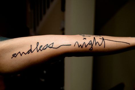 Endless Night  Hand writing, Lettering  #tattoo Thrasher Tattoo, Messy Fonts, Handwriting Tattoo, Messy Handwriting, Handwriting Tattoos, Night Tattoo, Hippie Rock, Endless Night, Tattoo Font