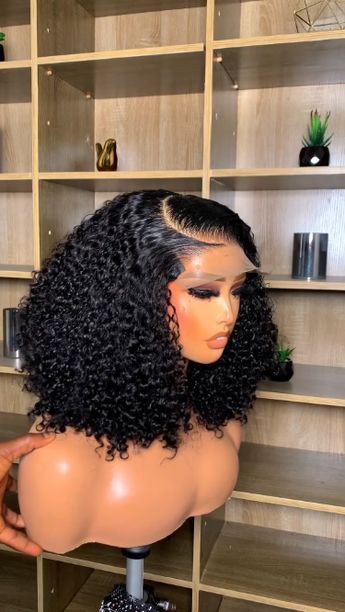 Curly Human Hair Wig Styles, Style For Curly Wig, Styling Closure Wig, Human Hair Wigs Styles, Braided Wig Styles, Wig Curly Hairstyles, Weavon Hairstyles, Closure Curly Wig, Wigs Videos