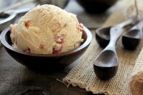 Bourbon Ice Cream, Bacon Ice Cream, Boozy Ice Cream, Bourbon Bacon, Cherry Tea, Maple Bourbon, Homemade Ice Cream Recipes, Sorbet Recipes, Maple Bacon