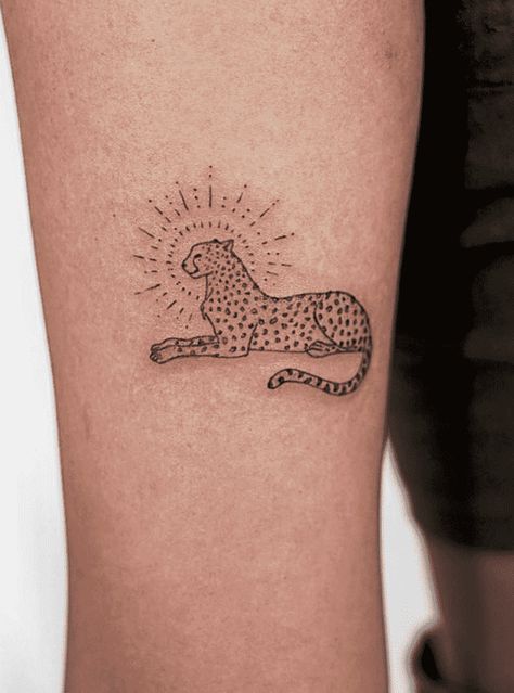 Cheetah Tattoo Design Images (Cheetah Ink Design Ideas) Tatoos Woman Leopard, Dainty Cheetah Tattoo, Small Leopard Print Tattoo, Small Cheetah Tattoo Simple, Cheetah Outline Tattoo, Cheetah Line Tattoo, Cheetah Tattoo Minimalist, Cheetah Spots Tattoo, Big Cat Tattoo Design