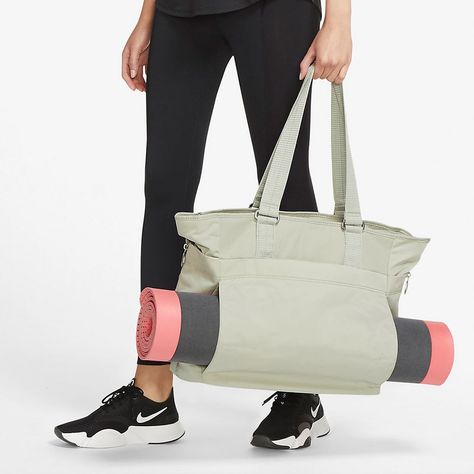 Gym Totes For Women, Gym Bag With Yoga Mat Holder, Workout Bags For Women, Best Gym Bags For Women, Cute Gym Bag, Best Yoga Mat, Yoga Mat Tote, Yoga Mat Sling, Yoga Gym Bag