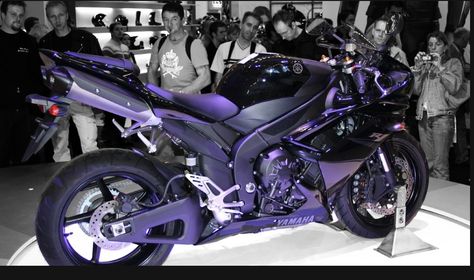 Dream bike! Yamaha R1 in dark purple. Yamaha R1 Purple, Dark Purple Motorcycle, Black And Purple Motorcycle, Purple Motorcycle, Bike Yamaha, Purple Bike, Pink Motorcycle, Motocross Love, Image Moto