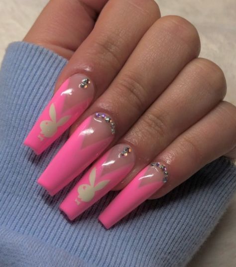 Playboy Bunny Nail Design, Playboy Acrylic Nails, Play Boy Nails, 21st Birthday Nails, Valentine Nails Pink, Acrylic Nail Designs Coffin, Bunny Nails, Sassy Nails, Colored Acrylic Nails