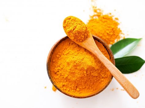 Top view of turmeric powder in spoon and... | Premium Photo #Freepik #photo #food #wood #leaf #medical Spices Photography, Turmeric Capsules, Turmeric Spice, Mint Oil, Fresh Turmeric, Dark Spots On Skin, Turmeric Powder, Turmeric Benefits, Spices And Seasonings