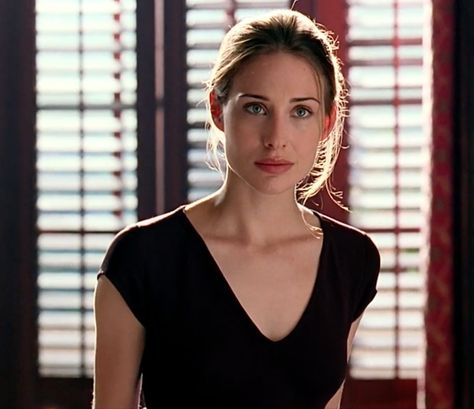 susan parrish from meet joe black<3 Meet Joe Black Susan, Meet Joe Black Aesthetic, 90s Actresses Aesthetic, Meet Joe Black Claire Forlani, Claire Forlani 90s, Susan Parrish, Meet Joe Black, Claire Forlani, Estilo Ivy League