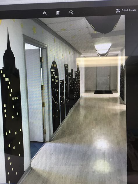 Hoco Hallway Decorations, Super Hero Hallway Decorations, New York Hallway Decorations, Nyc Prom Theme, City Prom Theme, Hometown Heroes Theme, New York Homecoming Theme, Hoco Hallway Themes, New York Prom Theme Decoration