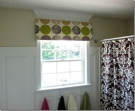 Easy-No-Sew-Window-Treatmen Diy Window Valance, No Sew Valance, Diy Valance, Unique Window Treatments, Valance Ideas, Bathroom Window Treatments, Cornice Boards, Diy Window Treatments, Bathroom Window