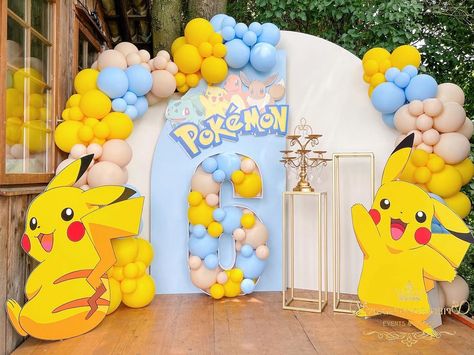 Pokemon Birthday Party Ideas, Birthday Pikachu, Pokemon Balloons, Pokemon Party Decorations, Party Ideas For Girls, Pokemon Themed Party, Pokemon Decor, Pokemon Birthday Cake, Best Pokemon