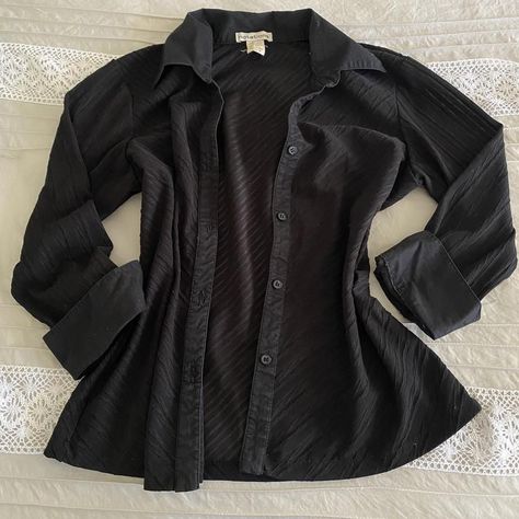 cute vintage top FREE SHIPPING ON... - Depop Coquette Vintage Aesthetic, Womens Work Shirt, Coquette Vintage, Fire Fits, Style Savvy, Work Shirt, Looks Style, Business Outfits, Dream Clothes