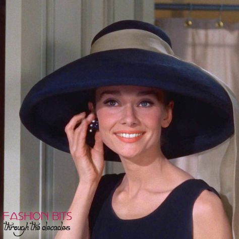 Happy Throwback Thursday. -Fashion Bit- Audrey Hepburn was wearing the Chapeu du Matin catour hat. From the Breakfast at Tiffany's trailer. #fashionbits #MRE Old Hollywood Women, Audrey Hepburn Old, Street Style Celebrities, Hollywood Women, Laura Jane, Fashion Icons, Audrey Hepburn, Old Hollywood, Celebrity Style