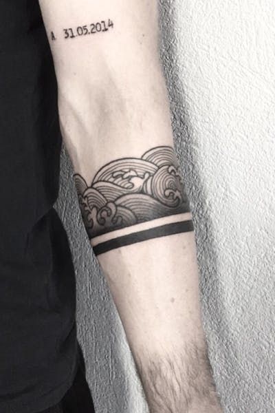 Band tattoo #geometric #bandtattoo #blackandgrey #blackwork #waves #tattooart #xystudio #ink #inked #art #btattooing #skinartmag #inkjecta Ankle Band Tattoo, Japanese Wave Tattoos, Leg Band Tattoos, Tattoo Band, Wave Tattoo Design, Cuff Tattoo, Forearm Band Tattoos, Band Tattoo Designs, Wave Tattoo