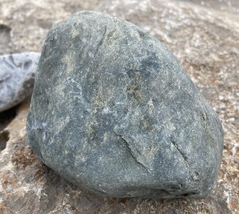 Lake Ontario - Basalt Rock - approx. 1.1 billion years old Sculpture Images, Basalt Rock, Basalt Stone, Big Rock, 1 Billion, Lake Ontario, Real Stone, Stone Rocks, Bouldering