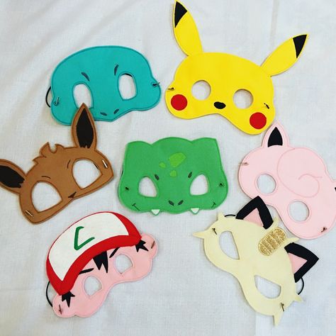 Pokémon masks for goodie bags Pokemon Masks Diy, Pokemon Goodie Bags Ideas, Pokemon Birthday Party Games, Pokemon Masks, Pokemon Party Decorations, Pokemon Crafts, Pokemon Themed Party, Pokemon Birthday Cake, Pokémon Birthday