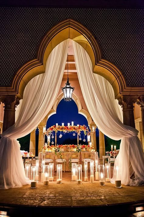 Arab Wedding Decoration, Arab Wedding Decor, Arabic Wedding Decoration, Arabian Nights Wedding, Aladdin Wedding, Rose Gold Wedding Inspiration, Arabian Nights Theme, Arabian Wedding, Arabian Decor