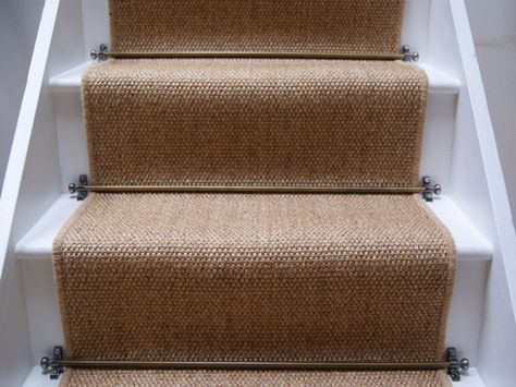 Carpeted Stairs, Stairs Runner, Staircase Runner, Beautiful Stairs, Stair Rods, Stair Case, Painted Stairs, Wood Stairs, Carpet Styles