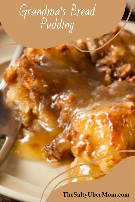 Bourbon Dessert Recipes, Whiskey Bread Pudding, Bread Pudding With Whiskey Sauce, Praline Bread Pudding, Bourbon Dessert, Pudding Sauce, Bread Pudding Sauce, Gooey Desserts, Best Bread Pudding Recipe