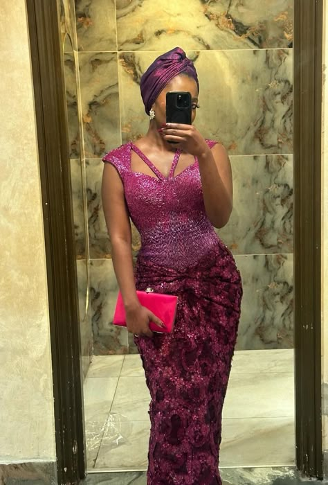 African Lace Fabric Dress Styles, Yoruba Asoebi Styles, Strapless Asoebi Styles, Bridesmaid Asoebi Styles, Rose Gold Asoebi, Ghanaian Bridesmaid Dresses, Asobi Lace Style, Lilac And Purple Aso Ebi, Wedding Guest Lace Dress African