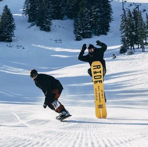 Snowboard Aesthetic, Snowboarding Pictures, Snowboarding Photography, Snowboarding Aesthetic, Emma Kate, Snowboarding Style, Snow Trip, Snow Fun, Vail Colorado