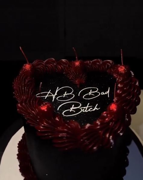 Black And Red Heart Cake, Dark Red Birthday Cake, Black And Red Cake Ideas, Red And Black Heart Cake, Red And Black Cake Ideas Birthdays, Black And Red Birthday Cake, Red Cake Aesthetic, Black And Red Cake, 27th Birthday Decorations