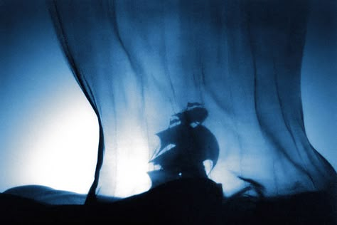 Piccolo Teatro, ''The Tempest'' - Prose theatre | PERONI Shakespeare Silhouette, Curtain Silhouette, Arte Pop Up, Contemporary Theatre, Peter And The Starcatcher, Theatre Lighting, Shadow Theatre, Set Design Theatre, Stage Set Design