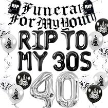 Birthday Decoration Balloons, 40th Birthday Themes, Gothic Birthday, 40th Birthday Banner, My 30s, 40 Birthday, 30th Party, 40th Birthday Decorations, Birthday Plate