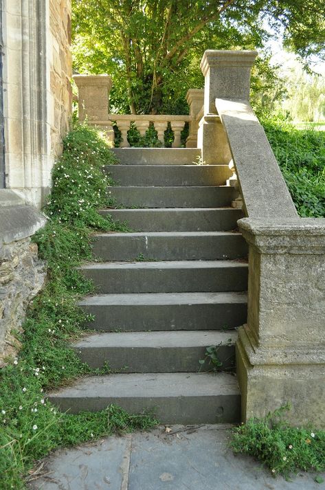 Old, Stone, Steps, Stairs, Stairway, Outside Stairs Background, Blur Image Background, Hd Wallpapers For Pc, Stone Steps, Nature Background Images, Blurred Background Photography, Green Screen Background Images, Beach Background Images, Blur Photo Background