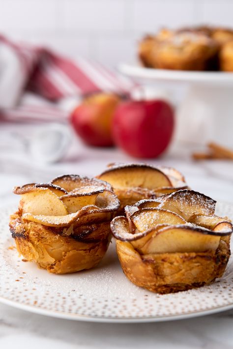 How to Make Delicious Pastry Puff Apple Roses: A Step-by-Step Guide Puff Pastry Apple Roses, Apple Roses Puff Pastry, Apple Roses Recipe, Apple Rose Pastry, Puff Pastry Apple, Puffed Pastry, Pastry Puff, Pepperidge Farm Puff Pastry, Apple Rose