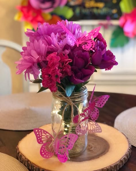 Encanto Bday Party, Isabela Madrigal Birthday Party, Encanto Themed Centerpiece, Encanto Birthday Party Table Centerpieces, Isabella Encanto Centerpieces, Encanto Party Centerpieces, Isabella Encanto Party Decor, Encanto Birthday Party Table Decor, Encanto Table Decorations