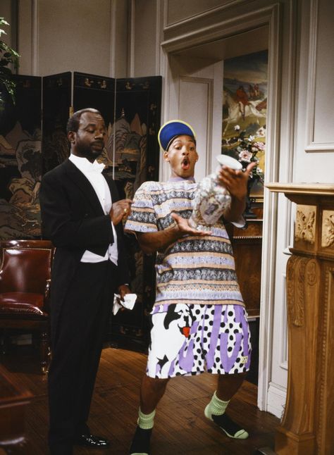 Joseph Marcell as Geoffrey the Butler in The Fresh Prince of Bel-Air Fresh Prince Outfits, 90s Rap Aesthetic, Tv Dads, Top Tv Shows, Iconic Movie Posters, Fresh Prince Of Bel Air, Willow Smith, Prince Of Bel Air, 90s Hip Hop Fashion