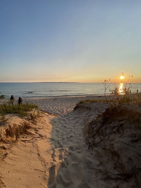 Sunset Beach Aesthetic, Teen Fun, The Summer I Turned Pretty, High Quality Clothing, Montreal Canada, Sunset Beach, Aesthetic Summer, Beach Aesthetic, Lake Michigan